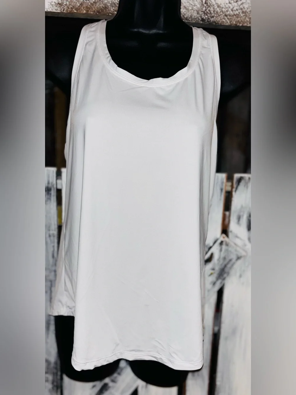 Lululemon Racer Back Tank - Picture 2 of 4